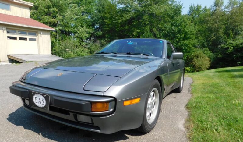 1986 Porsche 944 full