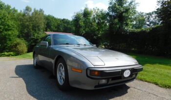 1986 Porsche 944 full