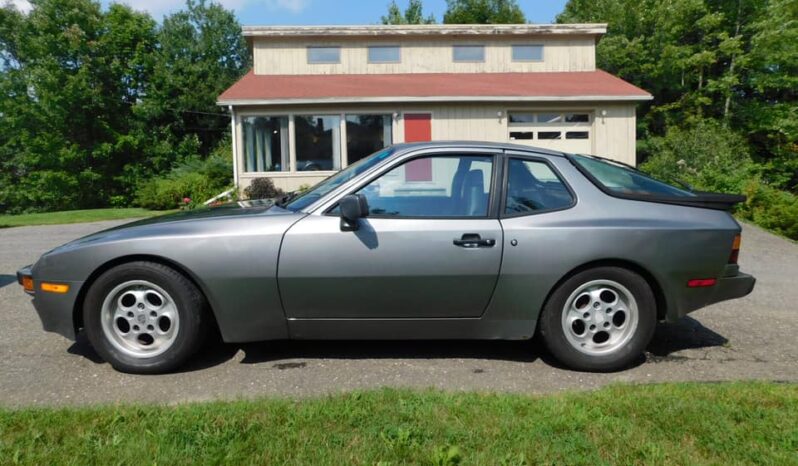 1986 Porsche 944 full